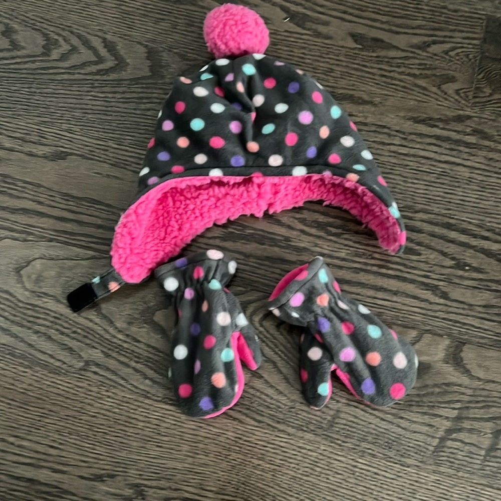 Jumping Beans Hat and mitten set size 2t-4t